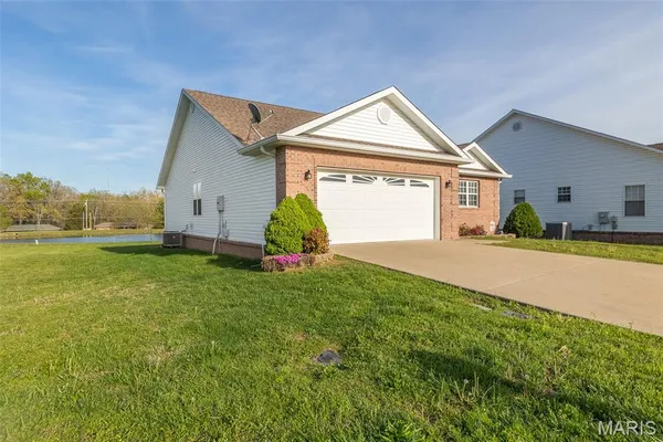 $256,000 | 268 Redhead Lane, Poplar Bluff, MO 63901