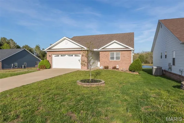 $256,000 | 268 Redhead Lane, Poplar Bluff, MO 63901
