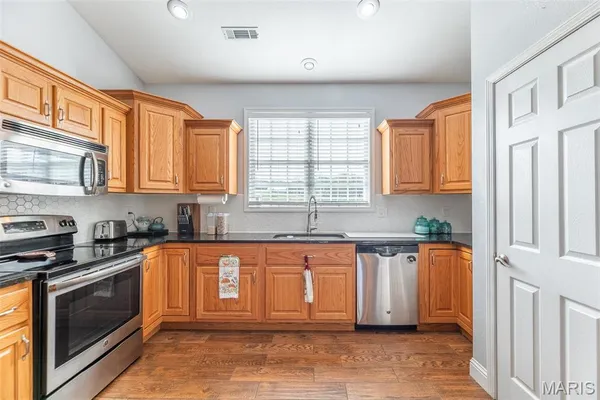 $256,000 | 268 Redhead Lane, Poplar Bluff, MO 63901