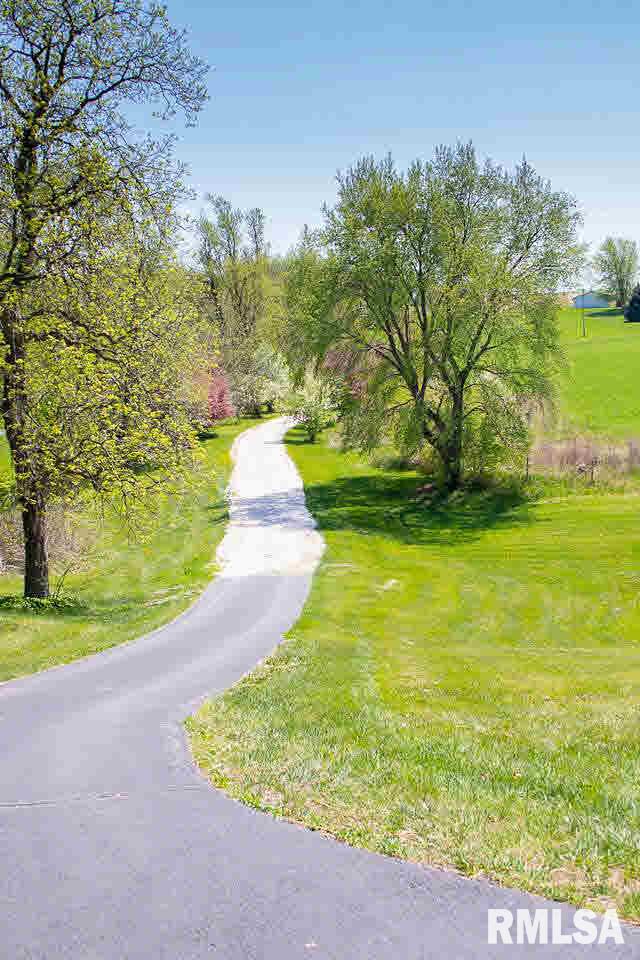 27019 Ebenezer Road Geneseo, IL 61254 - Photo 2 of 24