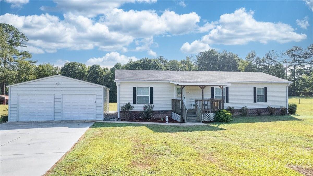 4514 Old Hickory Road Lancaster, SC 29720 - Photo 1 of 35