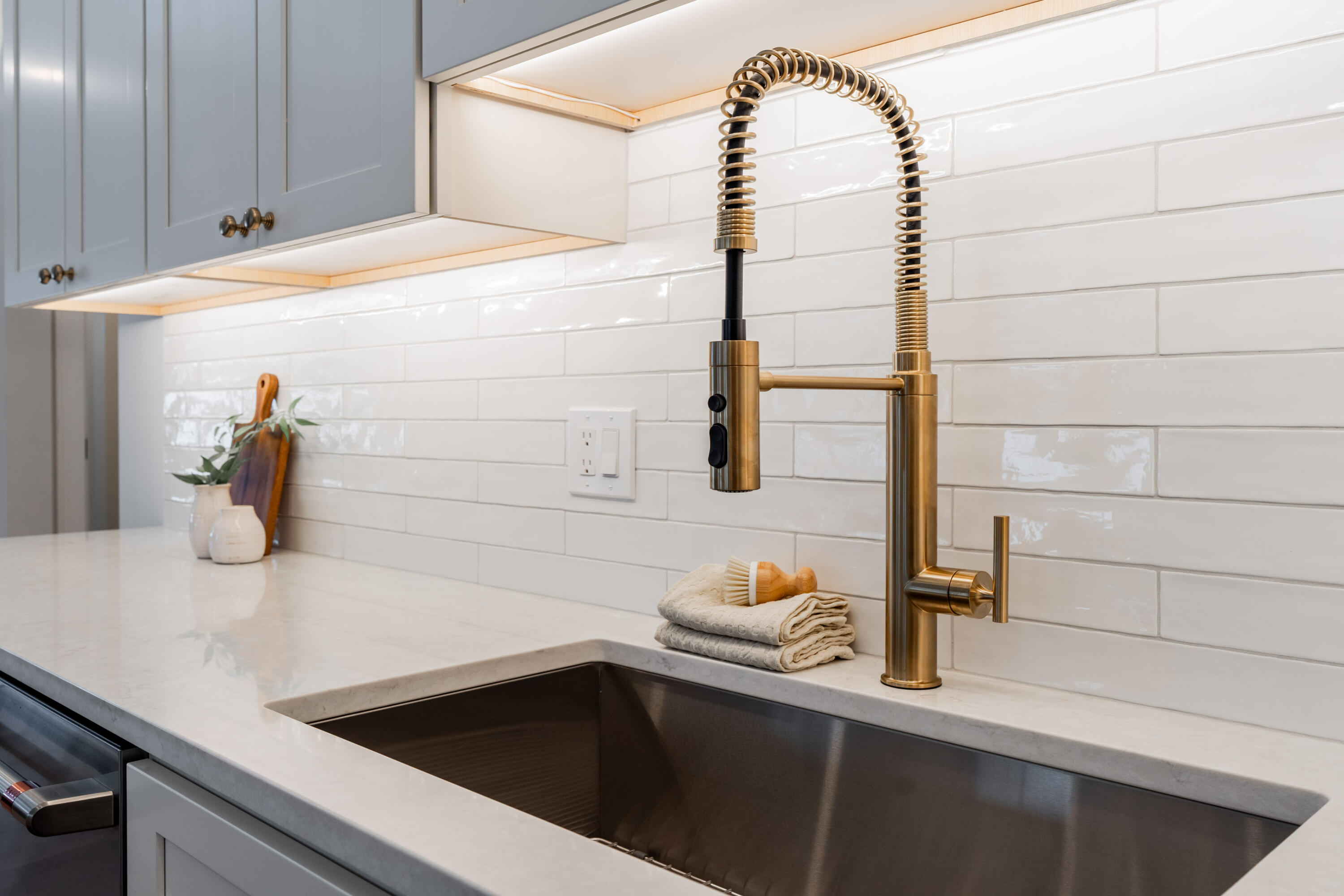 4 Daybreak Lane, Unit 19 Windham, ME 04062 - Photo 11 of 37 Semi Pro Faucet