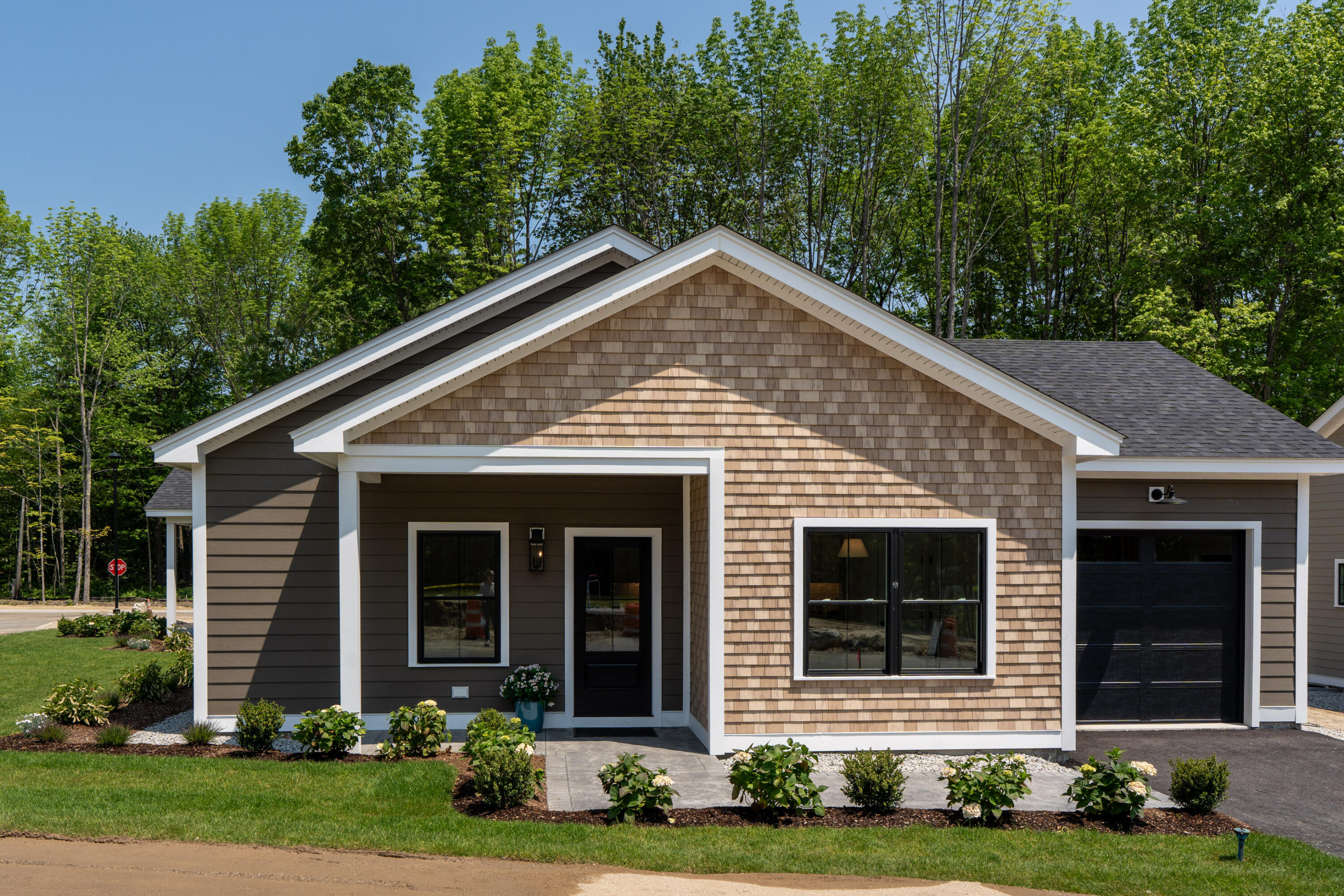 4 Daybreak Lane, Unit 19 Windham, ME 04062 - Photo 7 of 37 1.exterior-9