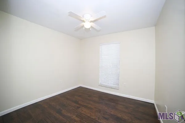 $1,450 | 910 Kathryn Drive, Denham Springs, LA 70726
