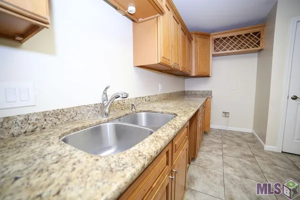 $1,450 | 910 Kathryn Drive, Denham Springs, LA 70726