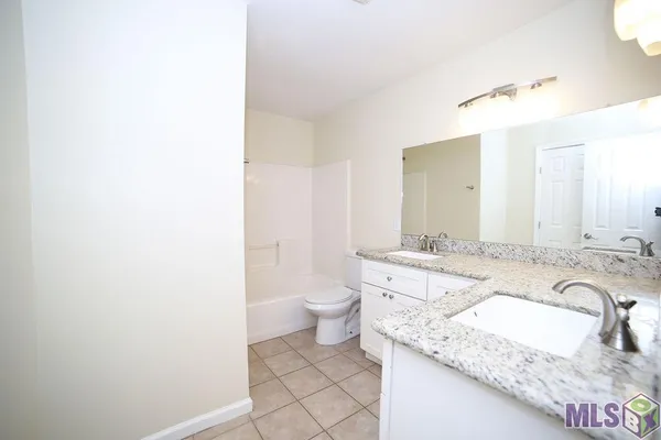 $1,450 | 910 Kathryn Drive, Denham Springs, LA 70726