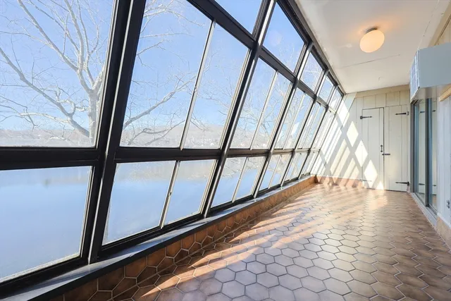 $369,000 | 15 Eaglehead Terrace, Unit 5, Shrewsbury, MA 01545