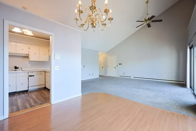 $369,000 | 15 Eaglehead Terrace, Unit 5, Shrewsbury, MA 01545