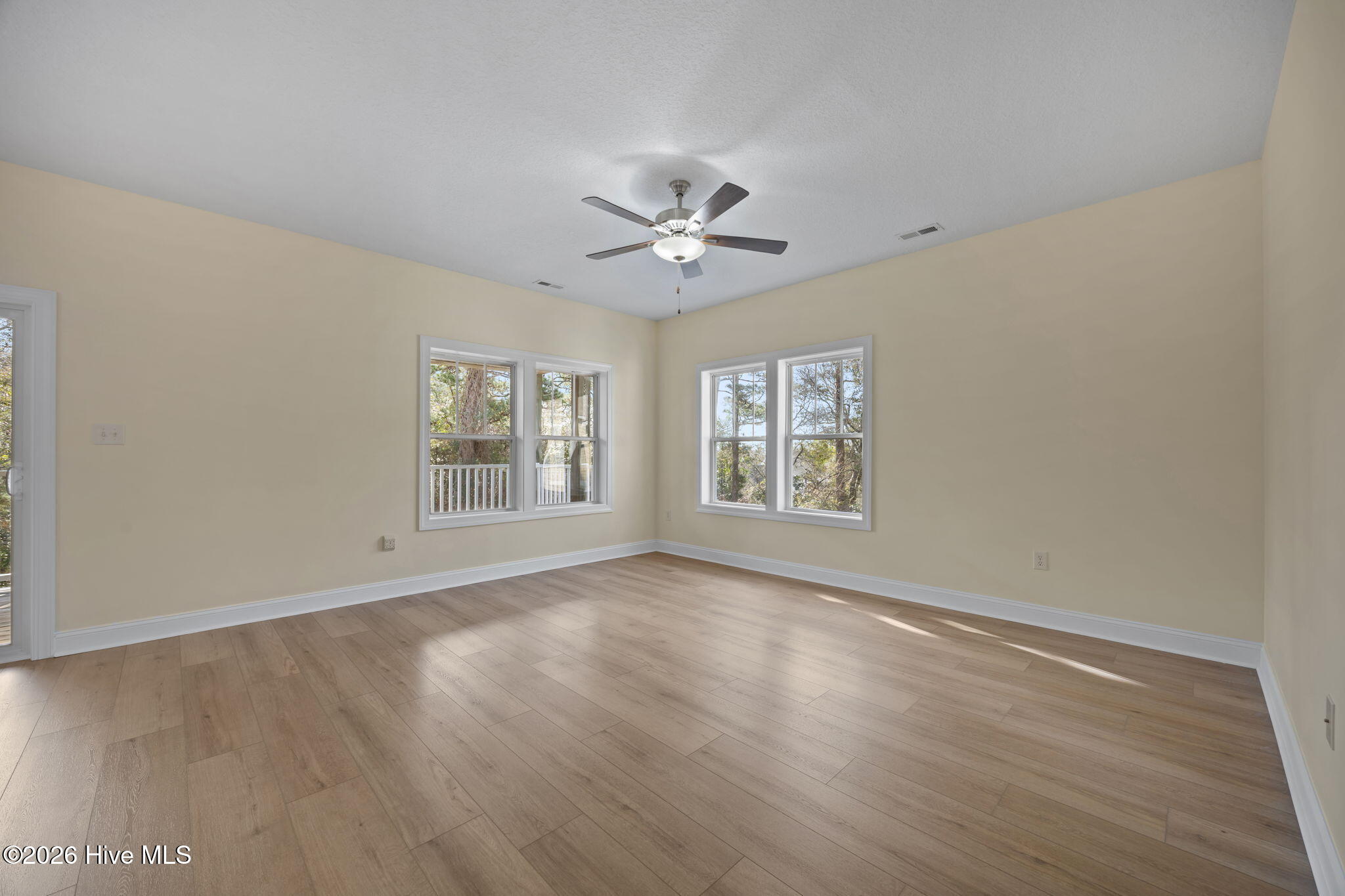 200 Lighthouse Lane, Unit B3 Cedar Point, NC 28584 - Photo 15 of 36 39-web-or-mls-IMG_2545