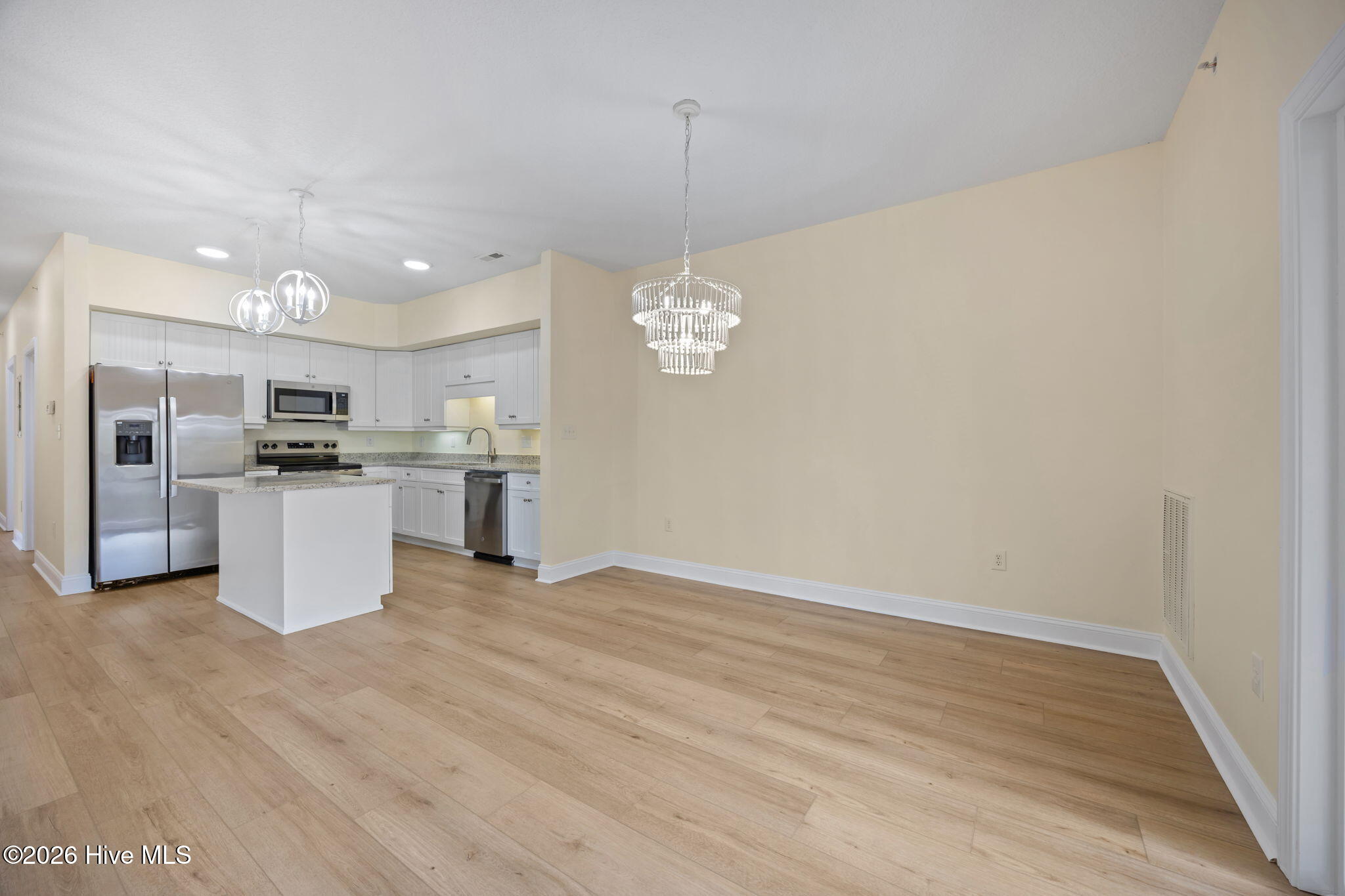 200 Lighthouse Lane, Unit B3 Cedar Point, NC 28584 - Photo 9 of 36 37-web-or-mls-IMG_2539