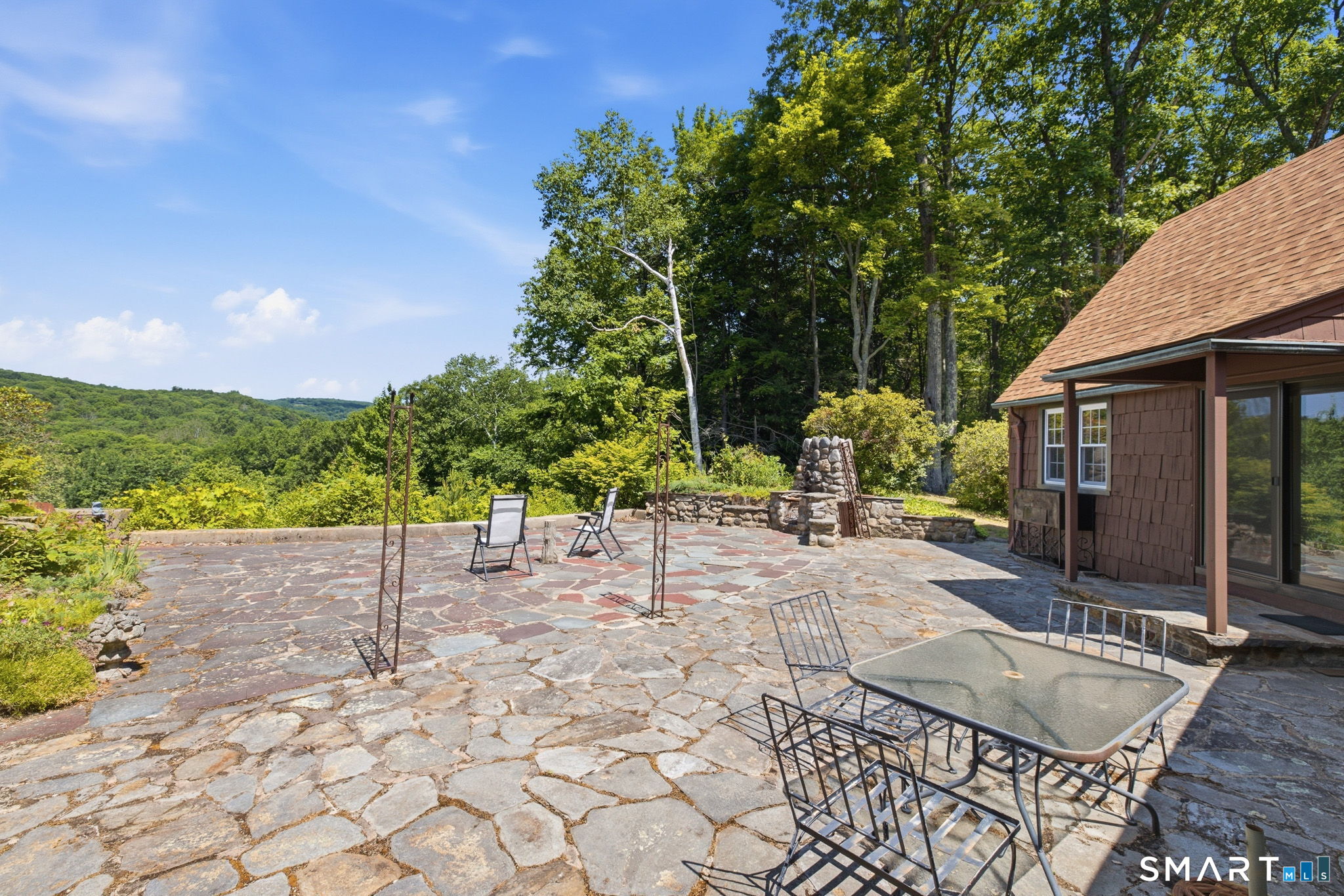 31 Higley Road Granby, CT 06090 - Photo 5 of 39