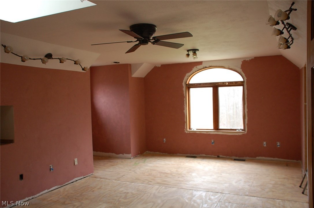11088 Chamberlain Road Mantua, OH 44255 - Photo 19 of 21 Gallery Image 19