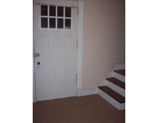 22 Byron Street Springfield, MA 01109 - Photo 6 of 8 Gallery Image 6