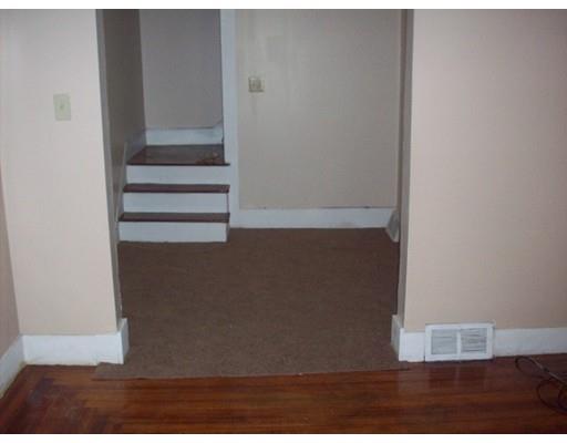 22 Byron Street Springfield, MA 01109 - Photo 7 of 8 Gallery Image 7