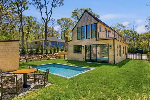 $3,650,000 | 78 Walker Avenue, Sag Harbor, NY 11963