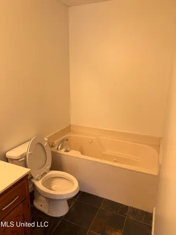 $1,750 | 9123 Kirkwood Lane, Southaven, MS 38671