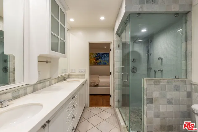 $9,500 | 7473 Mulholland Drive, Los Angeles, CA 90046