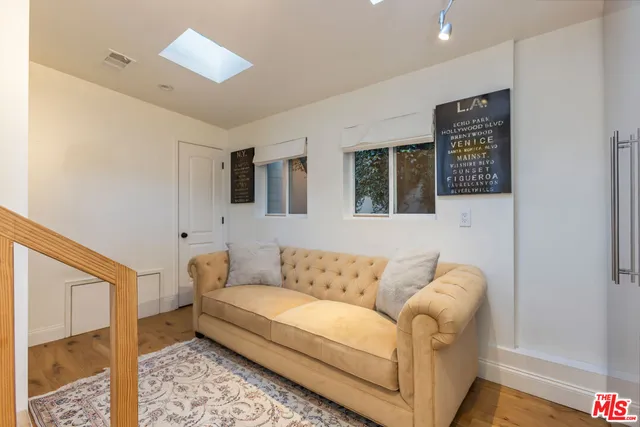 $9,500 | 7473 Mulholland Drive, Los Angeles, CA 90046