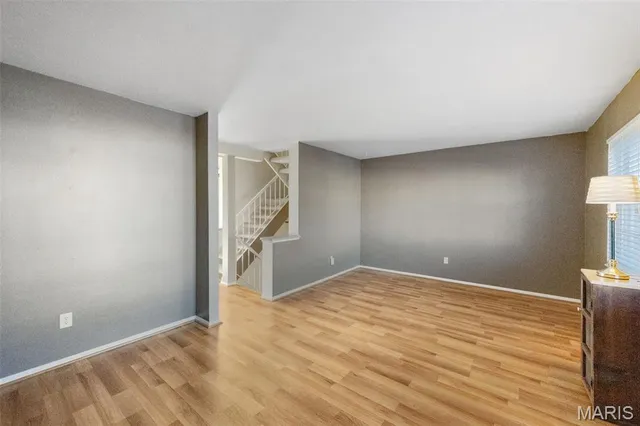 $185,000 | 842 Wendevy Drive, Ballwin, MO 63011