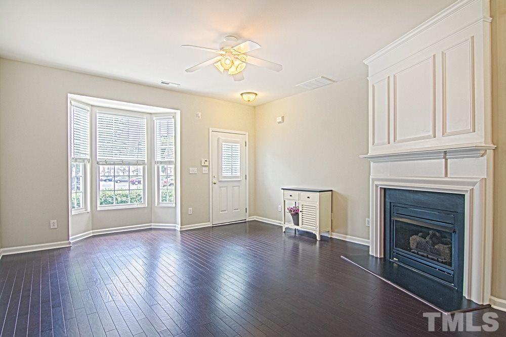 1624 Brook Fern Way Raleigh, NC 27609 - Photo 5 of 15 Gallery Image 5