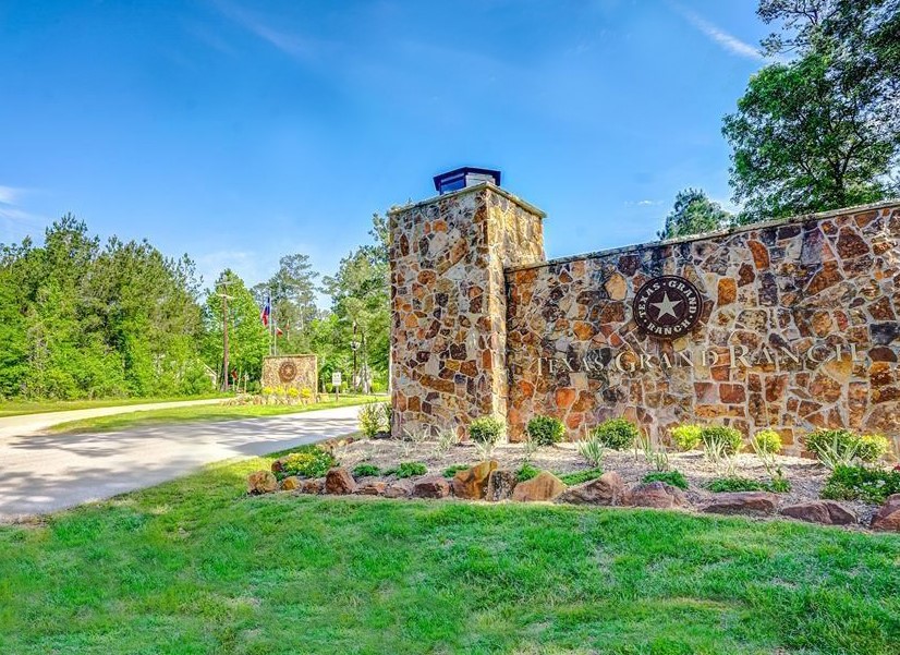5-6-230 Dipping Vat Road Huntsville, TX 77340 - Photo 13 of 24 a view of a park with large trees