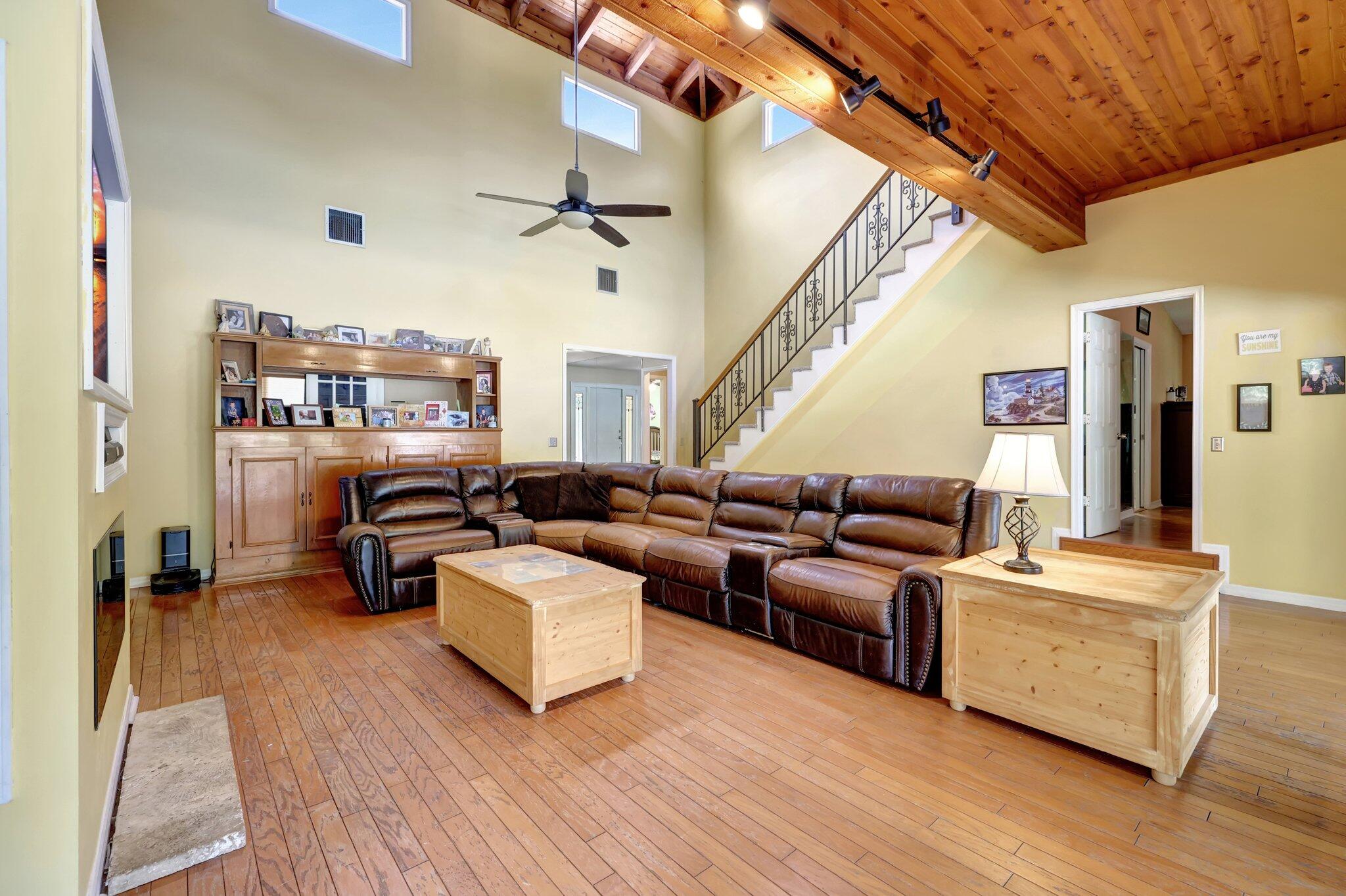 5191 Northwest Dunn Road Fort Pierce, FL 34981 - Photo 18 of 70 27-web-or-mls-632A9609