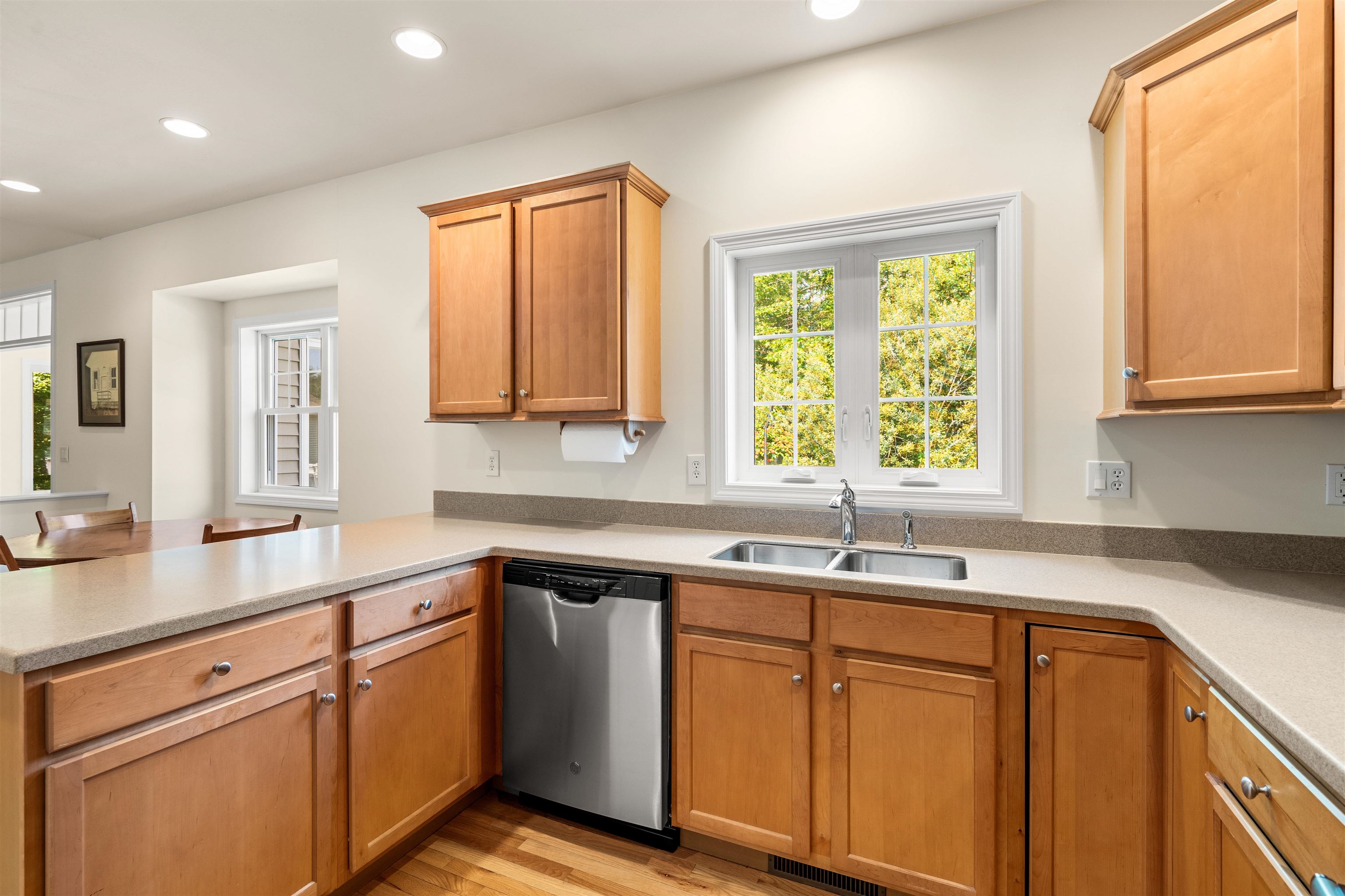 5 Tarleton Lane Amherst, NH 03031 - Photo 6 of 39 Gallery Image 6