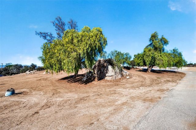 $800,000 | 23560 Gunther Road, Menifee, CA 92585