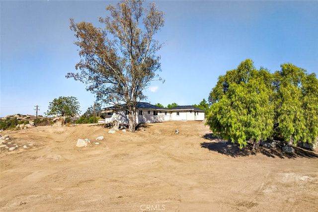 $800,000 | 23560 Gunther Road, Menifee, CA 92585