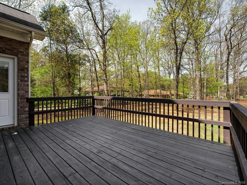 4953 Lakeview Road Charlotte, NC 28216 - Photo 24 of 25 Gallery Image 24