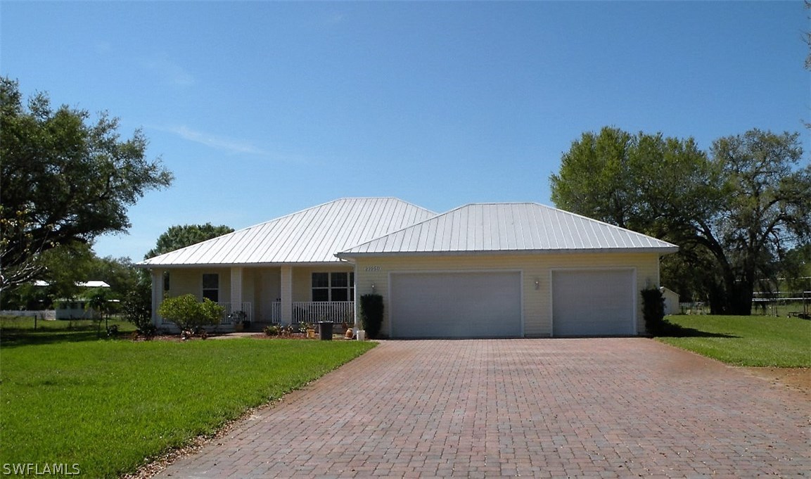 21050 North River Road Alva, FL 33920 - Photo 11 of 17 Gallery Image 11