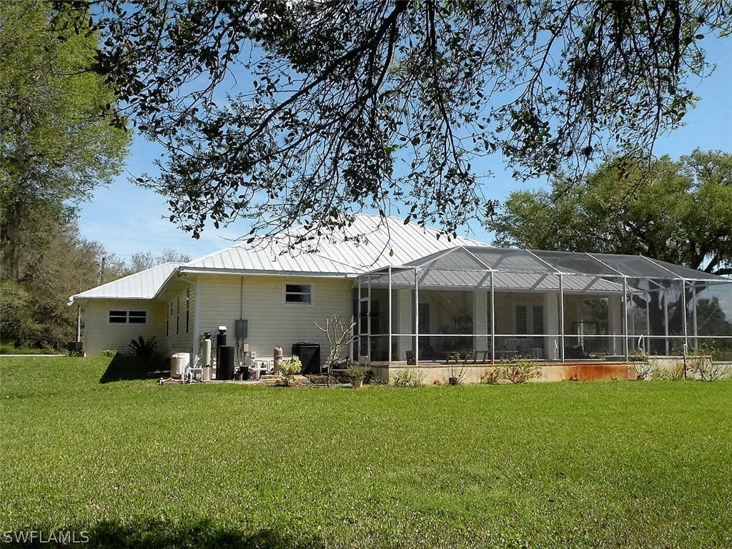 21050 North River Road Alva, FL 33920 - Photo 12 of 17 Gallery Image 12