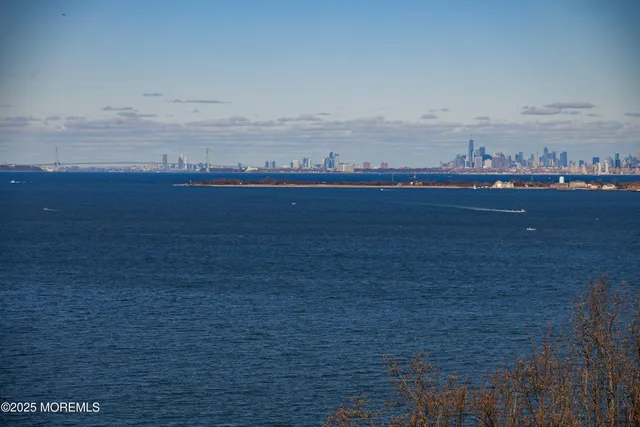 $1,995,000 | 4 Hillside Road, Atlantic Highlands, NJ 07716