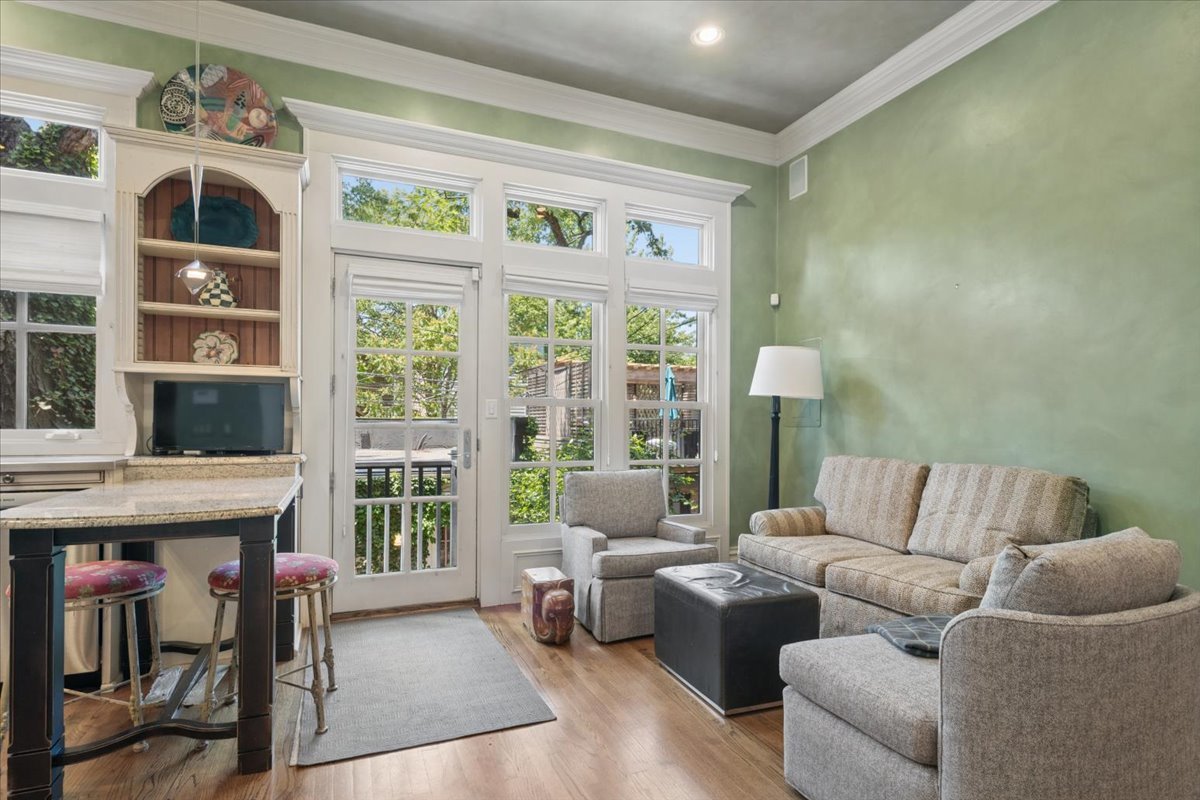 818 South Bishop Street Chicago, IL 60607 - Photo 8 of 27