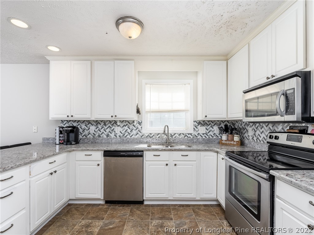 550 East Lake Ridge Road Raeford, NC 28376 - Photo 12 of 42 Gallery Image 12