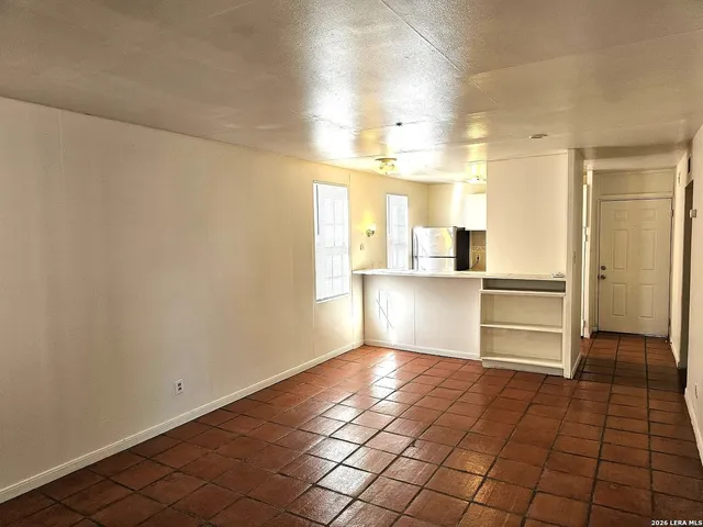 $675 | 1305 East Mulberry Avenue, Unit 14, San Antonio, TX 78209