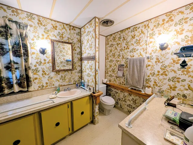 $465,000 | 26310 North River Estates Drive, Chattaroy, WA 99003