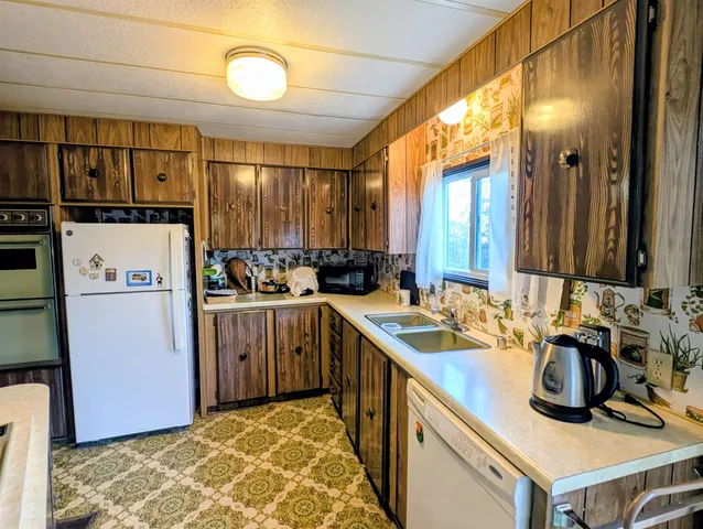 $465,000 | 26310 North River Estates Drive, Chattaroy, WA 99003