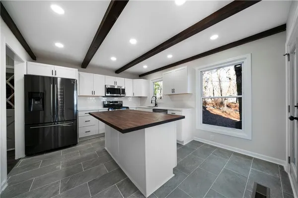 $425,000 | 507 Big Stump Mountain Trail, Jasper, GA 30143