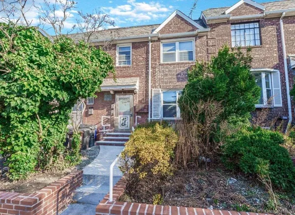 $3,800 | 33-05 143rd Street, Unit 1FL BASEMENT | Flushing