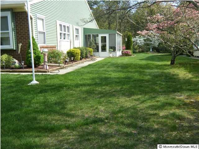 148A Sunset Road, Unit B Whiting, NJ 08759 - Photo 3 of 25 Additional Photo