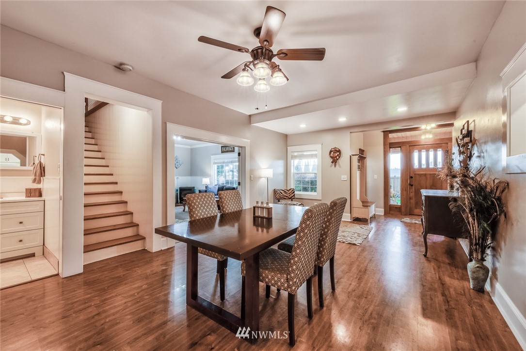 19539 Cook Road Burlington, WA 98233 - Photo 11 of 25 Gallery Image 11