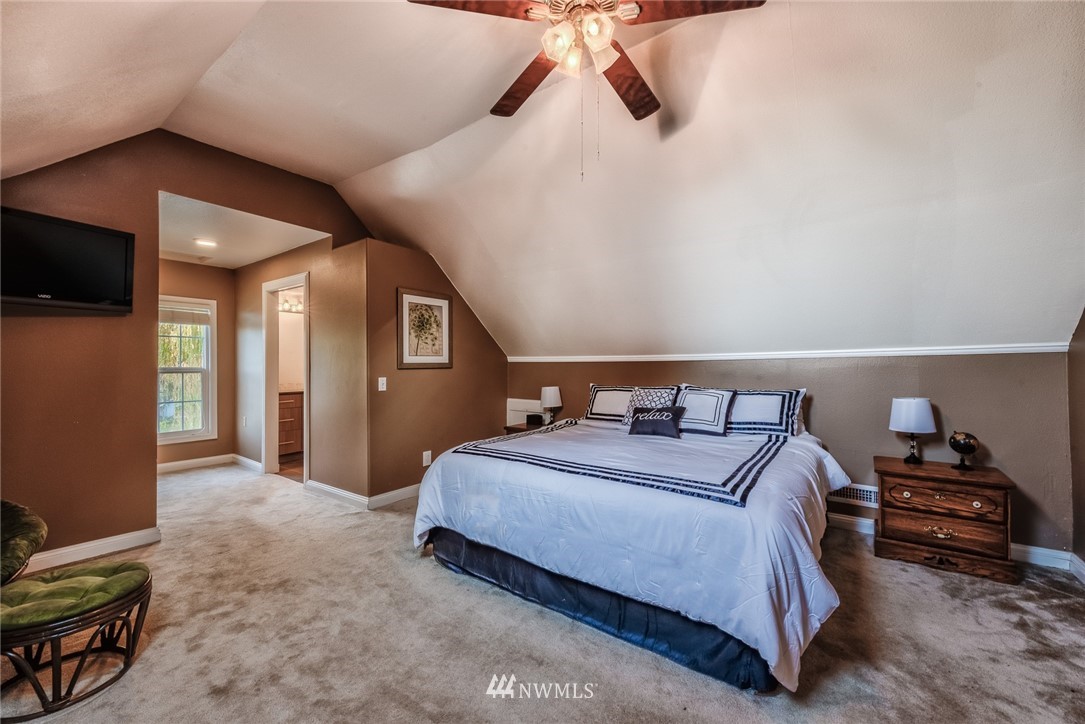 19539 Cook Road Burlington, WA 98233 - Photo 14 of 25 Gallery Image 14