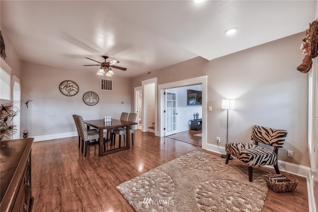 19539 Cook Road Burlington, WA 98233 - Photo 4 of 25 Gallery Image 4