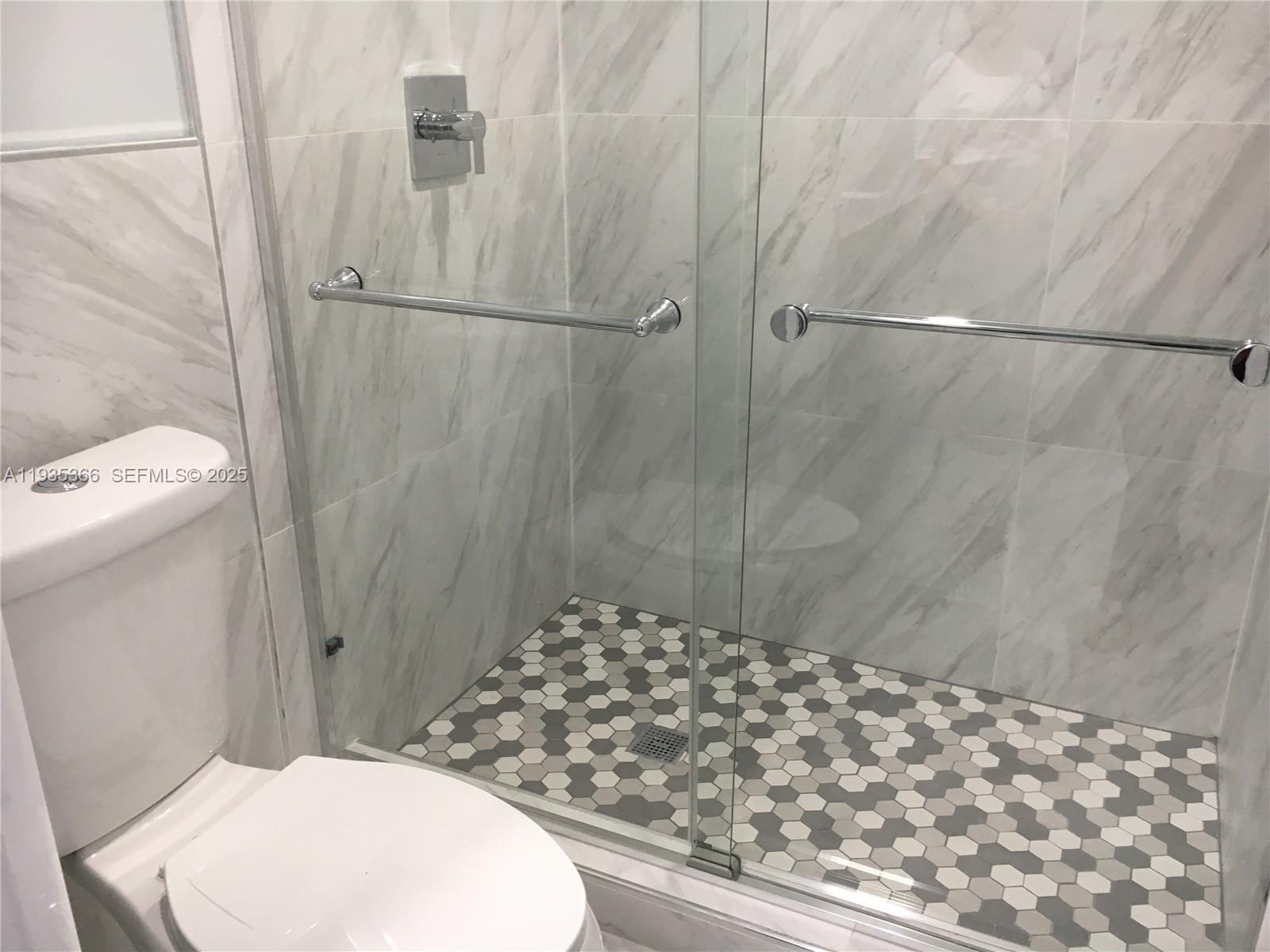 14322 Southwest 101st Street Miami, FL 33186 - Photo 13 of 26