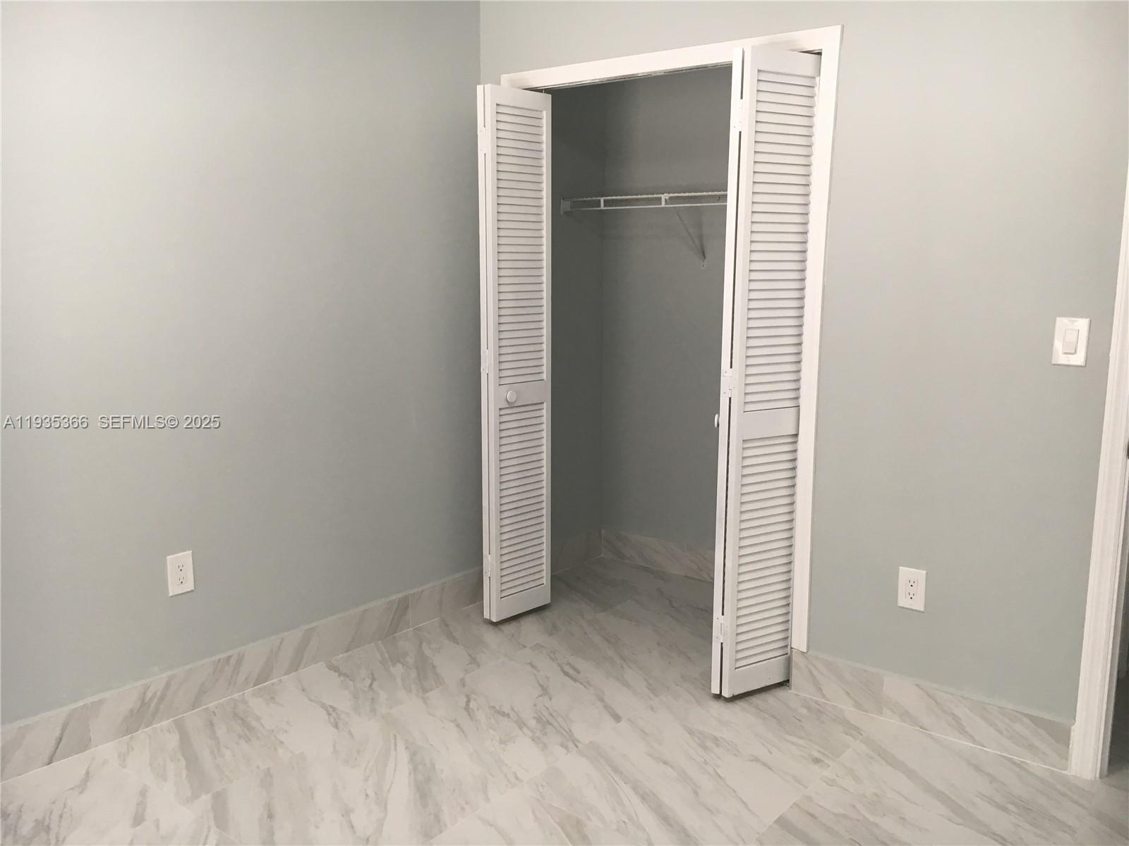 14322 Southwest 101st Street Miami, FL 33186 - Photo 23 of 26