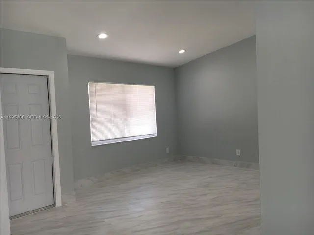 $3,200 | 14322 Southwest 101st Street, Miami, FL 33186