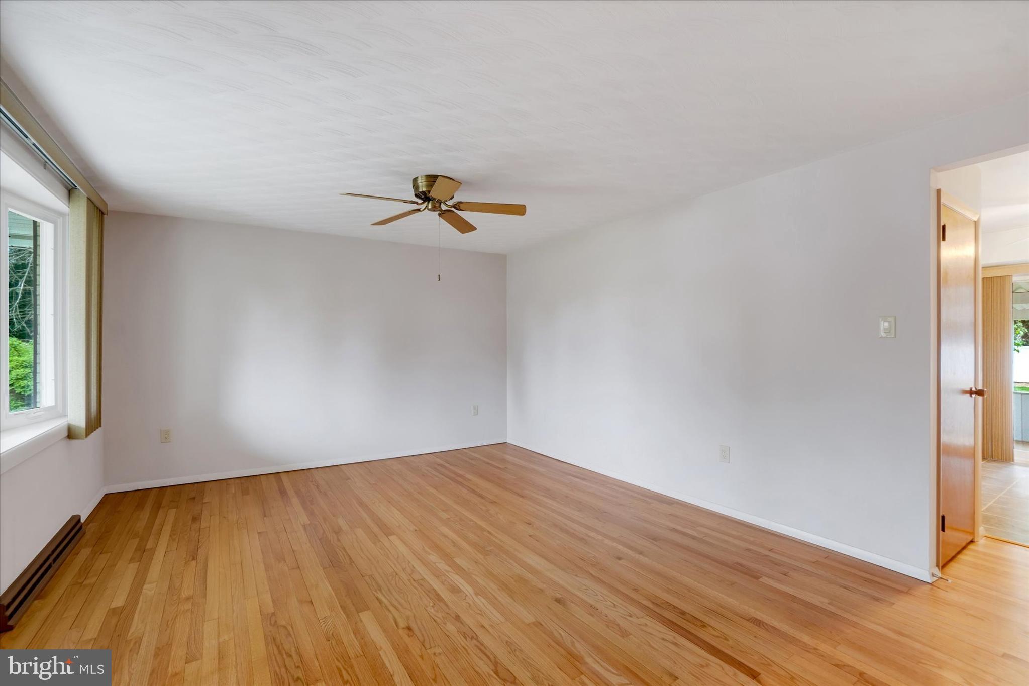 2238 Cedar Road York, PA 17408 - Photo 6 of 32 Gallery Image 6
