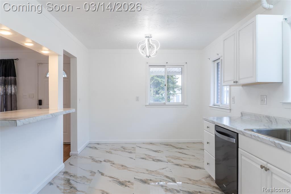 22824 Donald Avenue Eastpointe, MI 48021 - Photo 12 of 36 Gallery Image 12