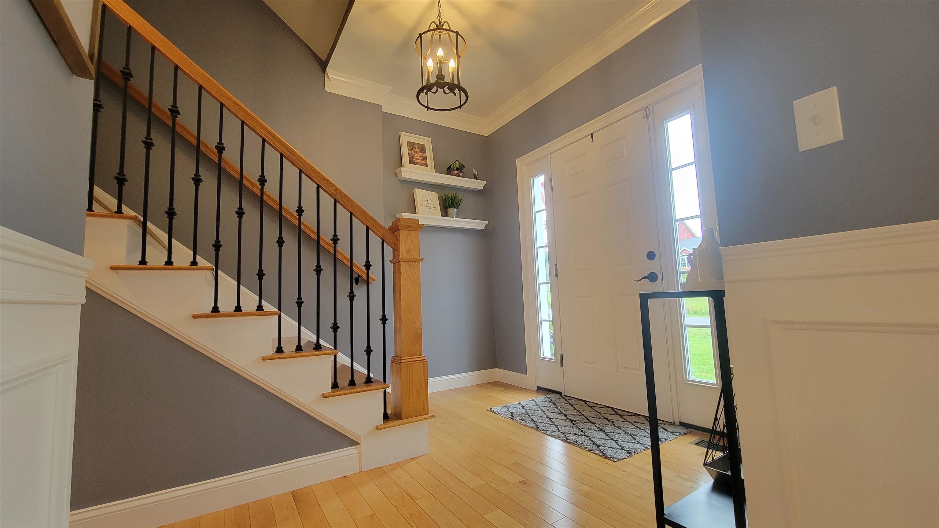 137 Clement Road Pelham, NH 03076 - Photo 8 of 39